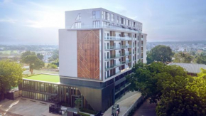The Lennox Luxury Apartment